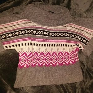 Ladies Size L Relativity short sleeve sweater